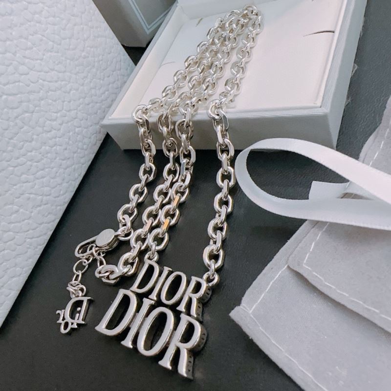 chr1st1an D10r necklaces